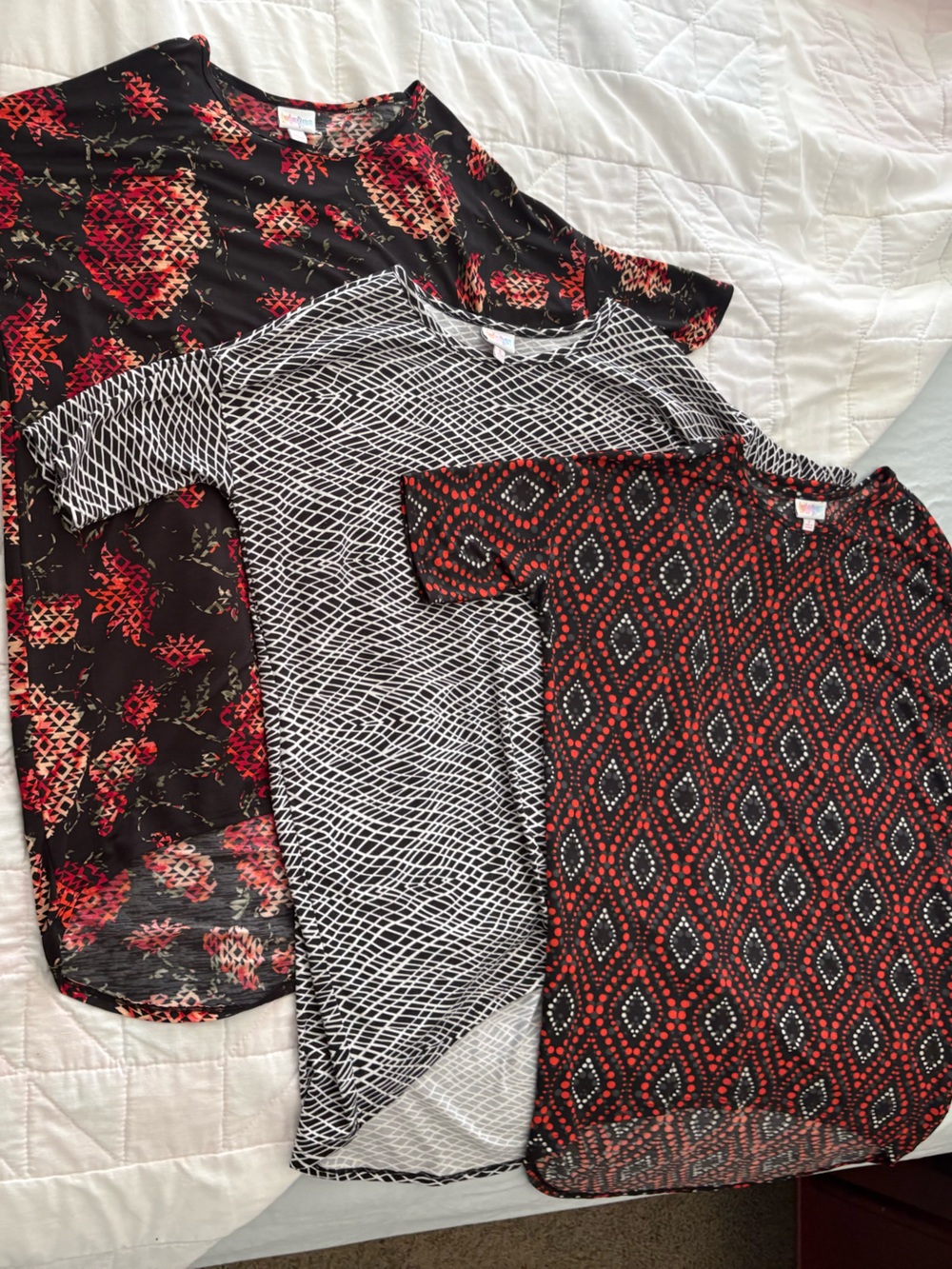 Lularoe Set of 3 Patterned “Irma” Tunic Tops - Black, White & Red Accents